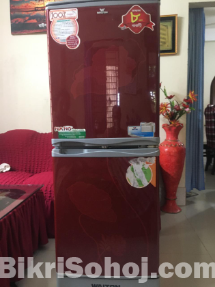 Walton refrigerator